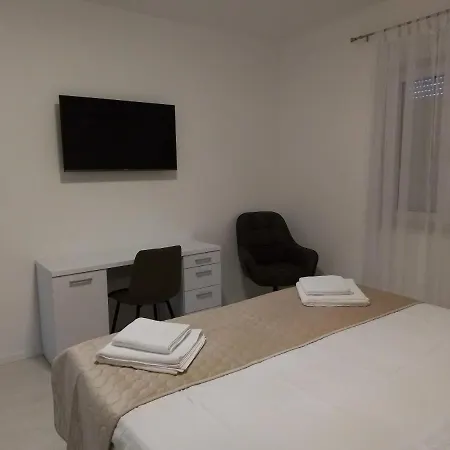 Taula Apartman *