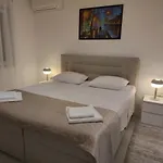 Taula Apartamento *